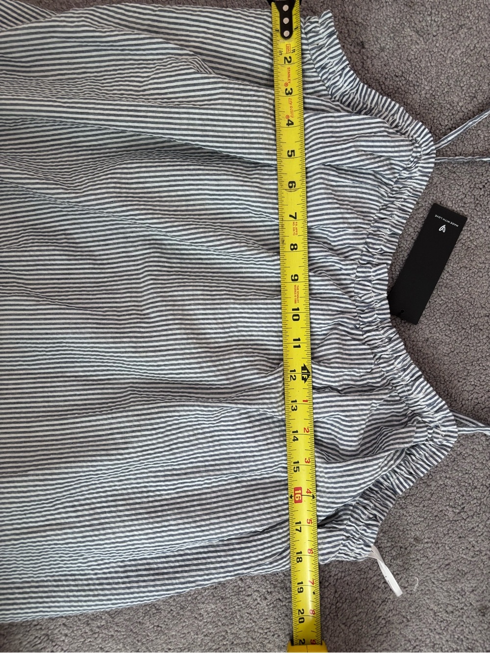 R - Picture 13 of 13